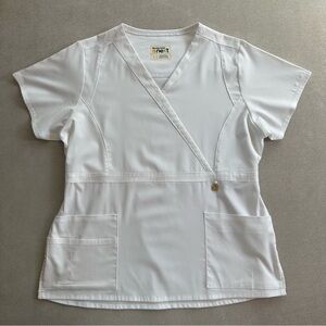 WonderWink Mock Wrap Scrub Top. White. Large.